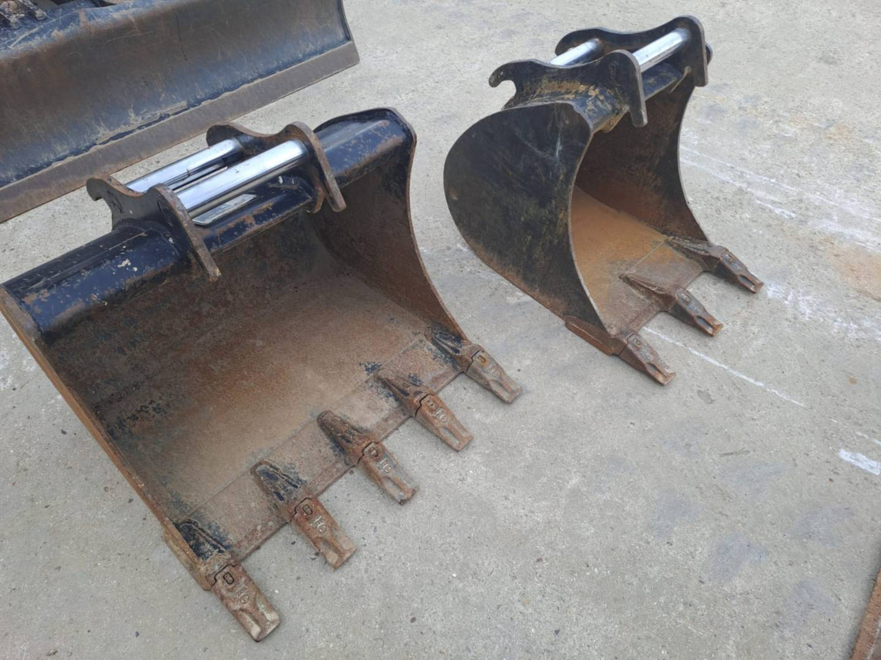 CAT 302.7 - Kettenbagger: das Bild 5 CAT 302.7 - Kettenbagger: das Bild 5