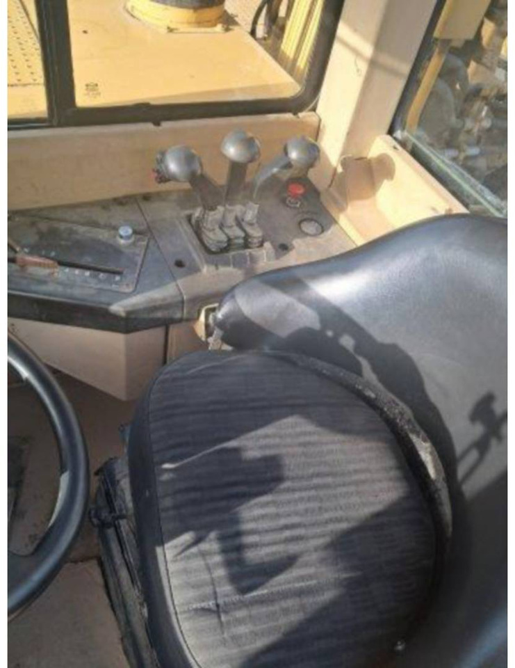 Schürfzug CAT 621F: das Bild 8 Schürfzug CAT 621F: das Bild 8