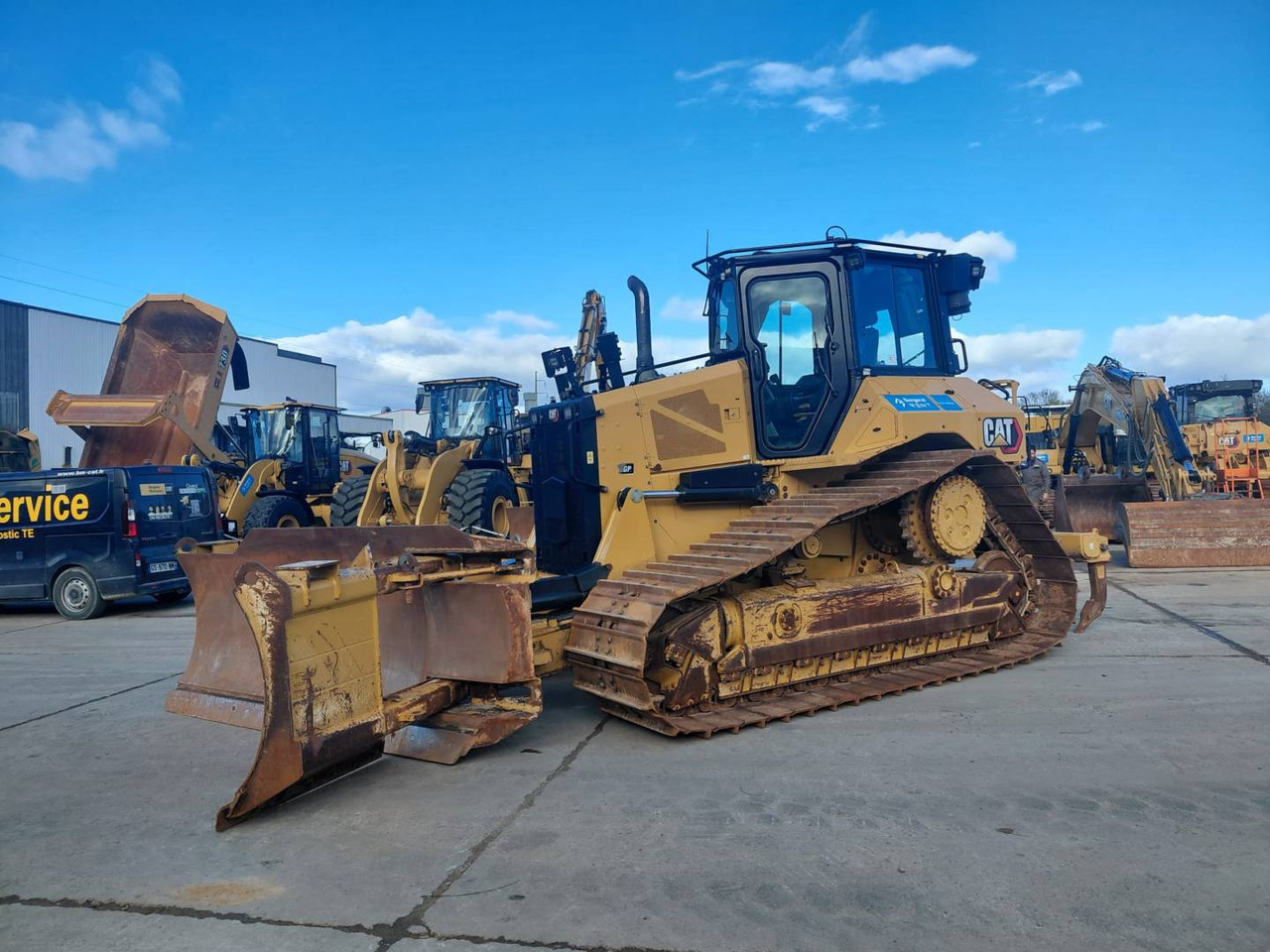 CAT D5 - Bulldozer: das Bild 2 CAT D5 - Bulldozer: das Bild 2
