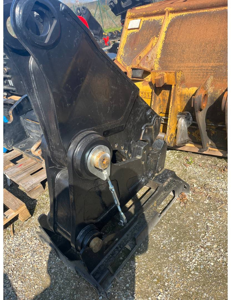 CAT MP318/CC - Abbruchschere für Baumaschine: das Bild 2 CAT MP318/CC - Abbruchschere für Baumaschine: das Bild 2