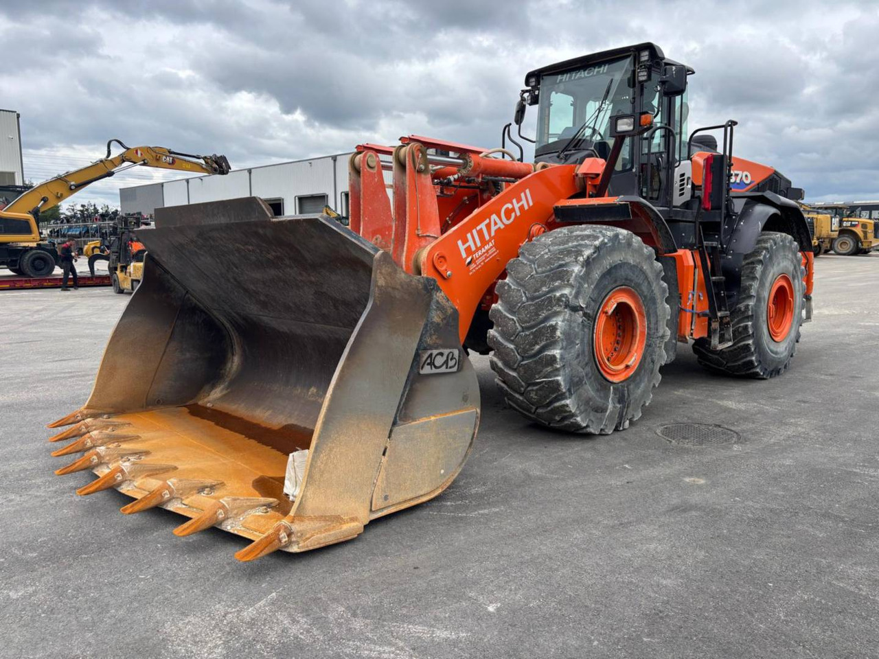 HITACHI ZW370.6 - Radlader: das Bild 2 HITACHI ZW370.6 - Radlader: das Bild 2