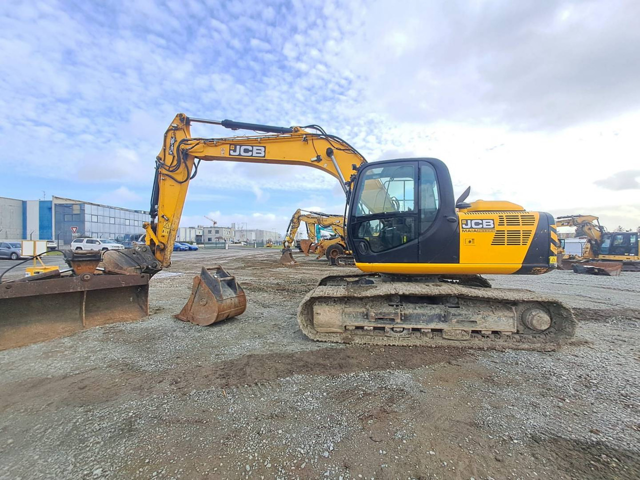 Kettenbagger JCB JS180LC: das Bild 10
