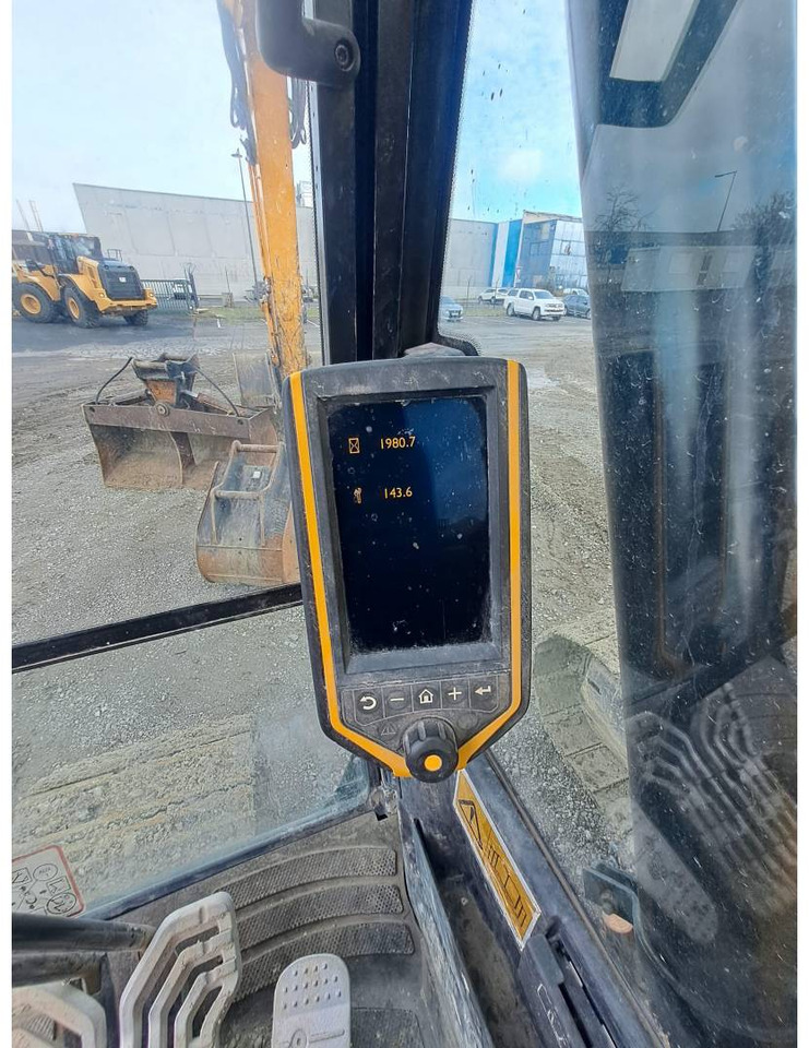 Kettenbagger JCB JS180LC: das Bild 29