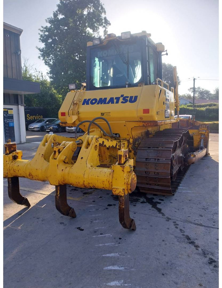 KOMATSU D65 - Bulldozer: das Bild 3 KOMATSU D65 - Bulldozer: das Bild 3