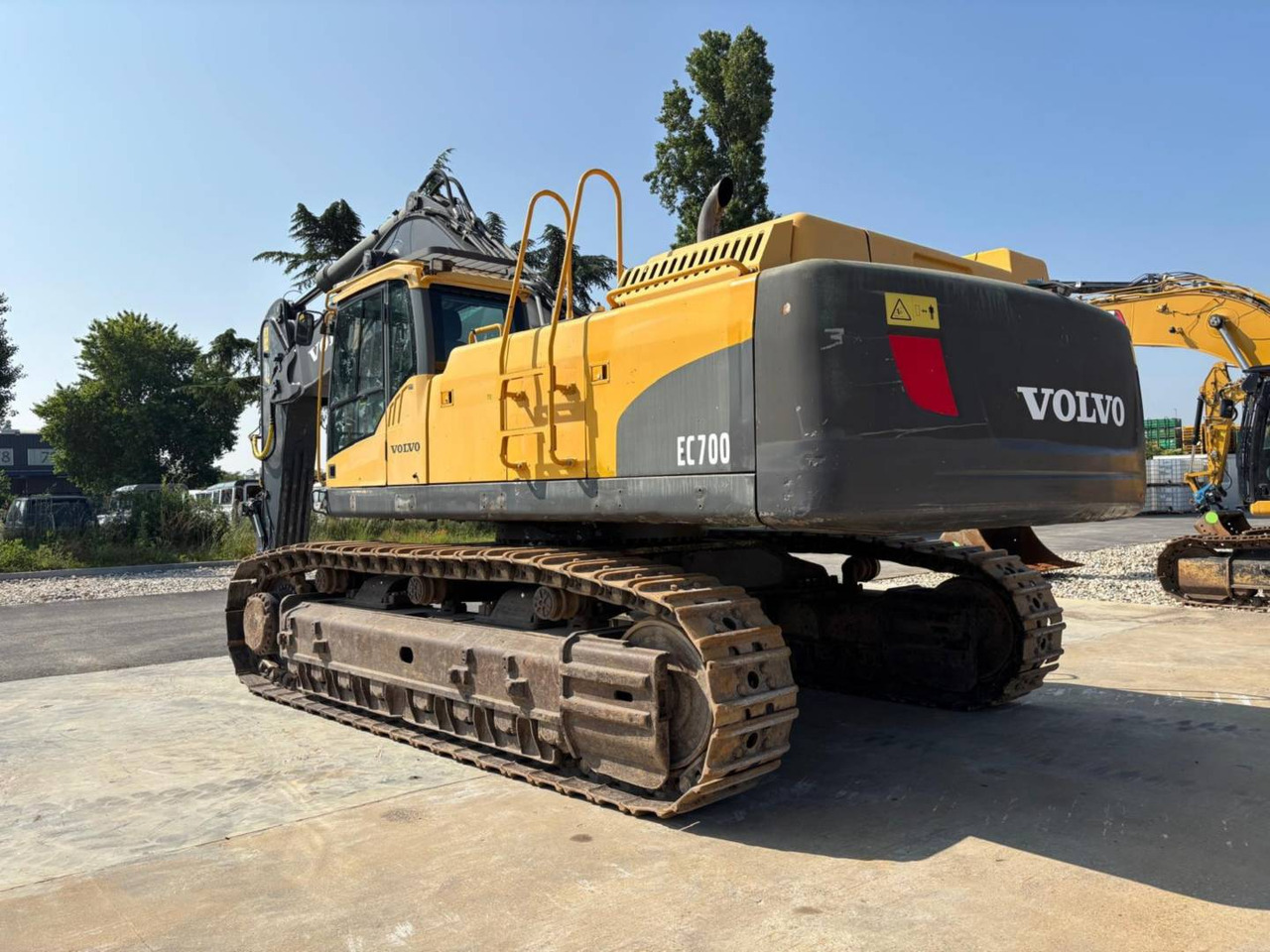 VOLVO CONSTRUCTION EQUIPMENT EC700 CL - Kettenbagger: das Bild 3 VOLVO CONSTRUCTION EQUIPMENT EC700 CL - Kettenbagger: das Bild 3