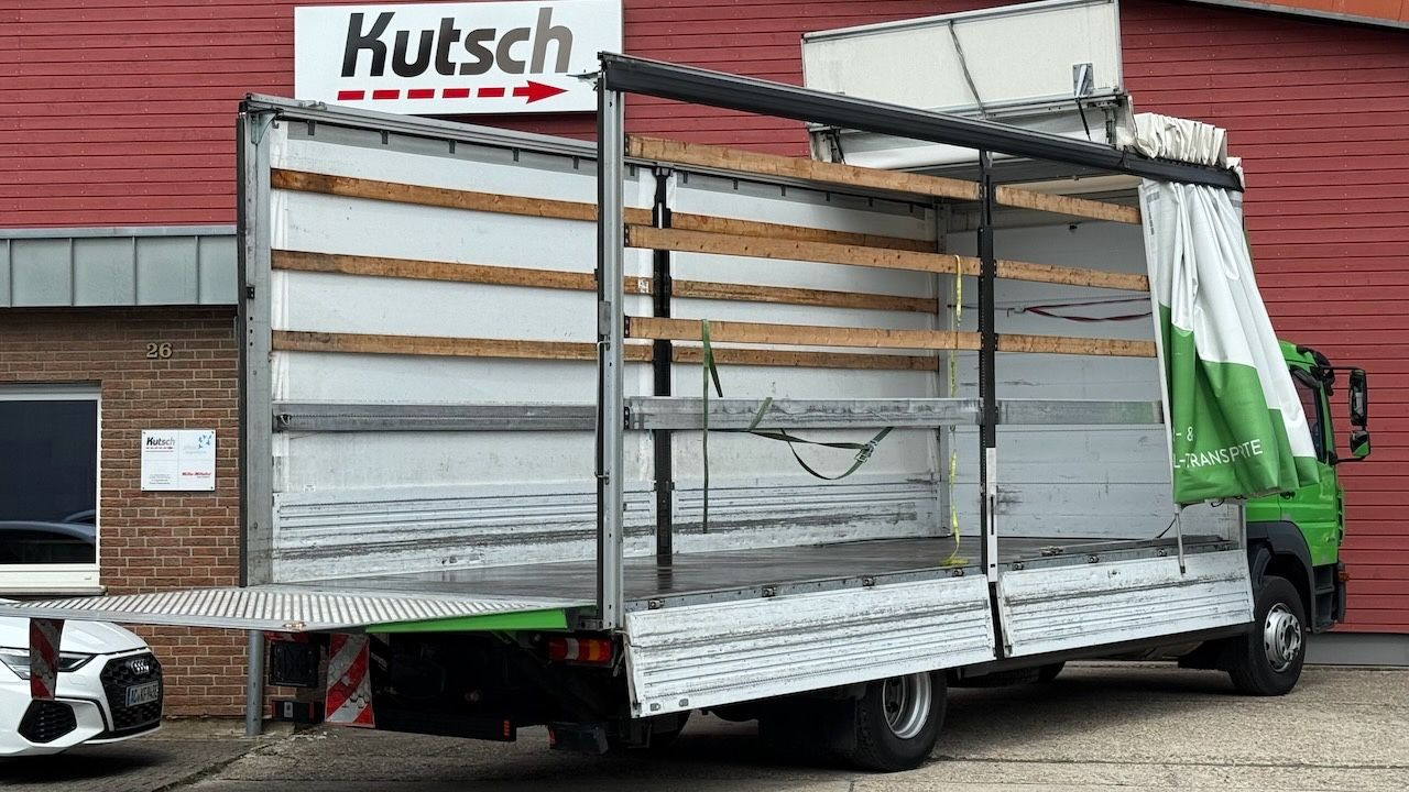 Mercedes-Benz Atego 1624L Pritsche/Plane, Ladebordwand - Plane LKW: das Bild 4 Mercedes-Benz Atego 1624L Pritsche/Plane, Ladebordwand - Plane LKW: das Bild 4