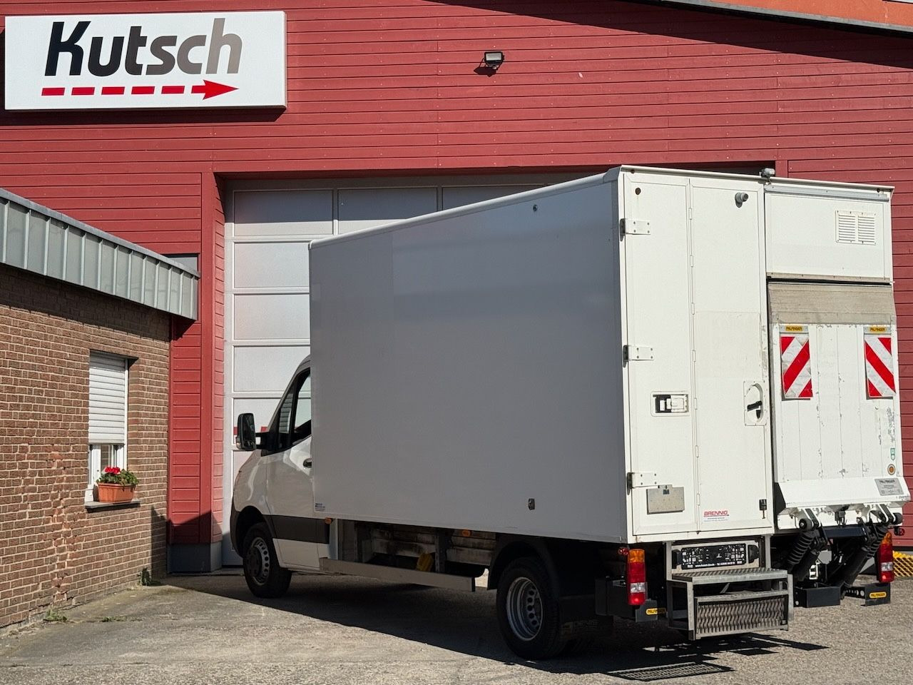 Mercedes-Benz Sprinter III Koffer 514 CDI Ladebordwand - Koffer Transporter: das Bild 2 Mercedes-Benz Sprinter III Koffer 514 CDI Ladebordwand - Koffer Transporter: das Bild 2