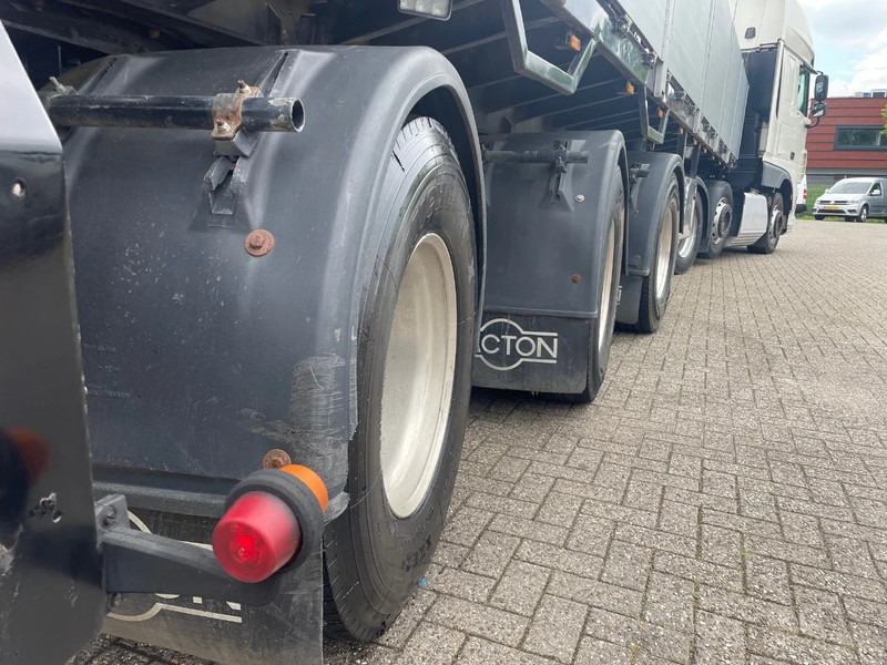 Pacton T3-003 3-assige stenen oplegger 2-assen gestuurd + Kennis Type 14.000 loopkraan - Rotator - stenenklem - Pritschenauflieger/ Plattformauflieger: das Bild 4 Pacton T3-003 3-assige stenen oplegger 2-assen gestuurd + Kennis Type 14.000 loopkraan - Rotator - stenenklem - Pritschenauflieger/ Plattformauflieger: das Bild 4