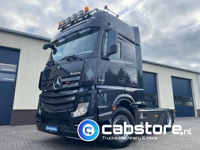Mercedes-Benz ACTROS 1945 4x2 Euro 5 - Hydraulic unit - Bouwjaar 2013 - km 980.317 - Megaspace - Sattelzugmaschine: das Bild 2 Mercedes-Benz ACTROS 1945 4x2 Euro 5 - Hydraulic unit - Bouwjaar 2013 - km 980.317 - Megaspace - Sattelzugmaschine: das Bild 2