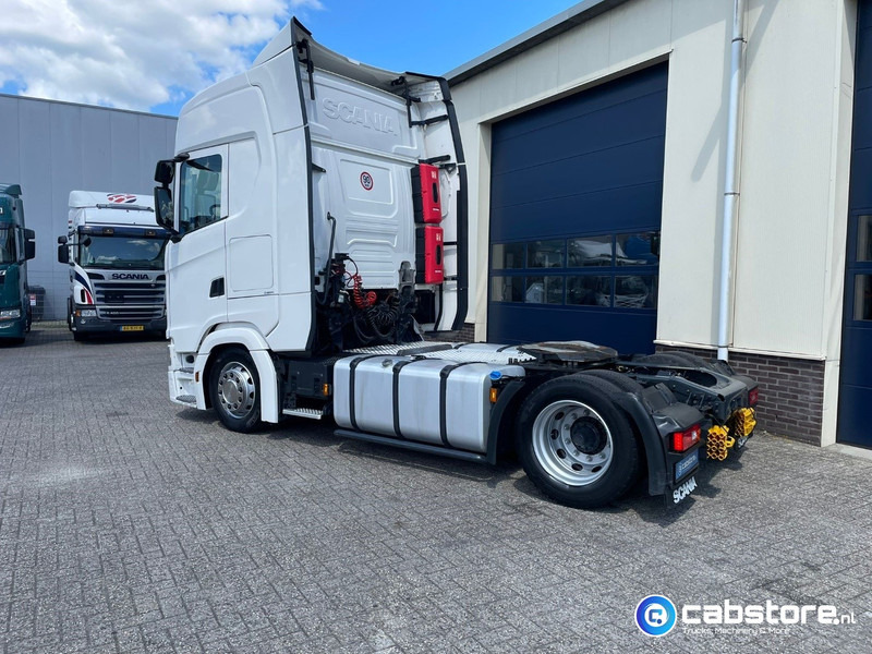 Scania S410 A 4X2 EB Euro 6 - S-Highline - Bouwjaar 2018 - MEGA VOLUME - Km 822.505 - Sattelzugmaschine: das Bild 4 Scania S410 A 4X2 EB Euro 6 - S-Highline - Bouwjaar 2018 - MEGA VOLUME - Km 822.505 - Sattelzugmaschine: das Bild 4