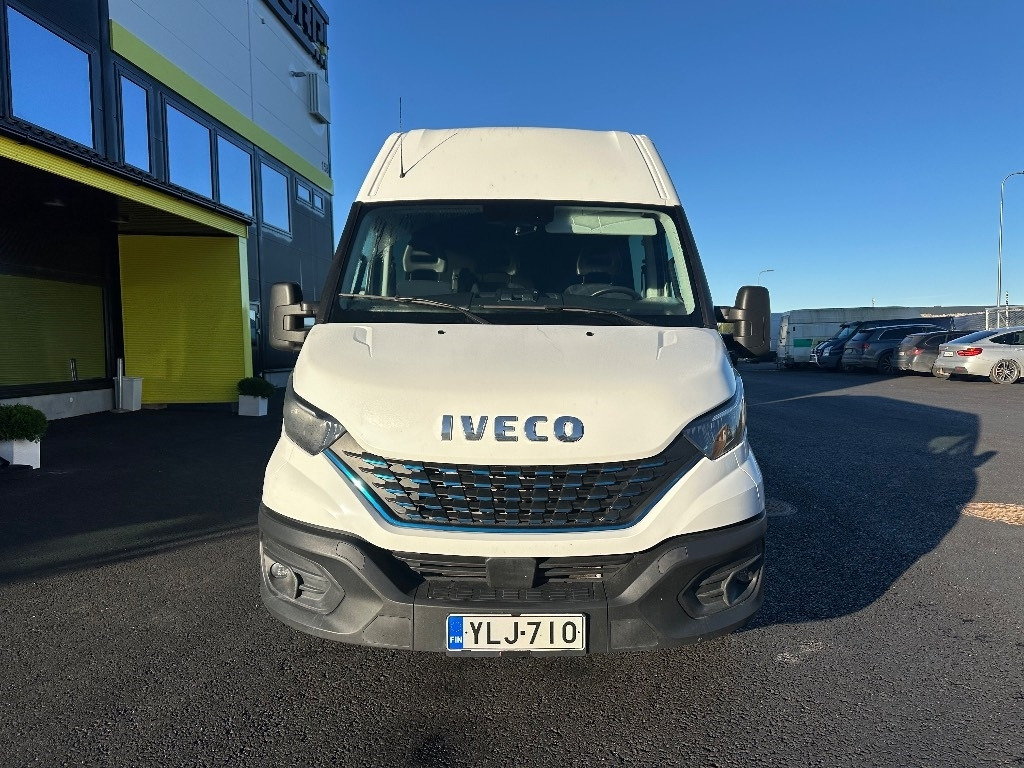 Iveco Daily 35S14 CNG A8 Huom! 6hlö PAKETTIAUTO - Kastenwagen: das Bild 2 Iveco Daily 35S14 CNG A8 Huom! 6hlö PAKETTIAUTO - Kastenwagen: das Bild 2