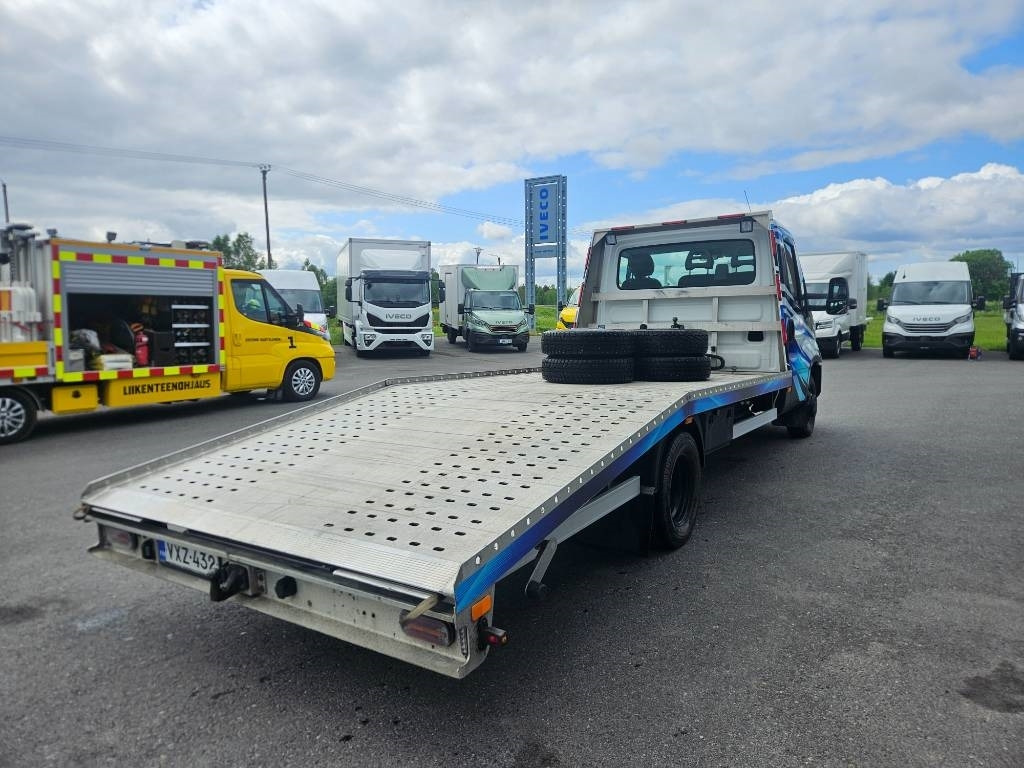 Iveco Daily 50C17 - Abschleppwagen: das Bild 3 Iveco Daily 50C17 - Abschleppwagen: das Bild 3