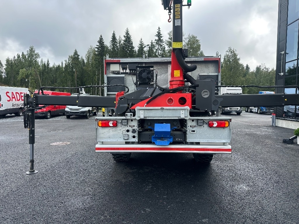 Iveco Eurocargo ML150E28 4x4 sähkölaitos varustein - Autokran: das Bild 4 Iveco Eurocargo ML150E28 4x4 sähkölaitos varustein - Autokran: das Bild 4