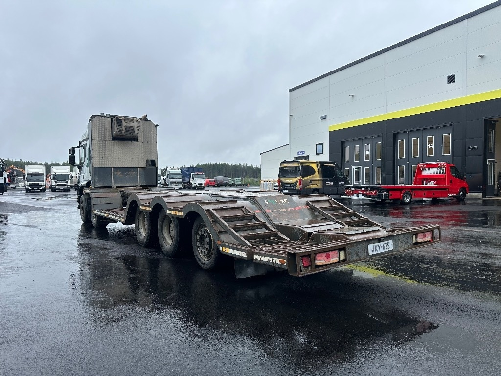 Iveco Trakker AT410T500 10x4 - Holztransporter: das Bild 4 Iveco Trakker AT410T500 10x4 - Holztransporter: das Bild 4