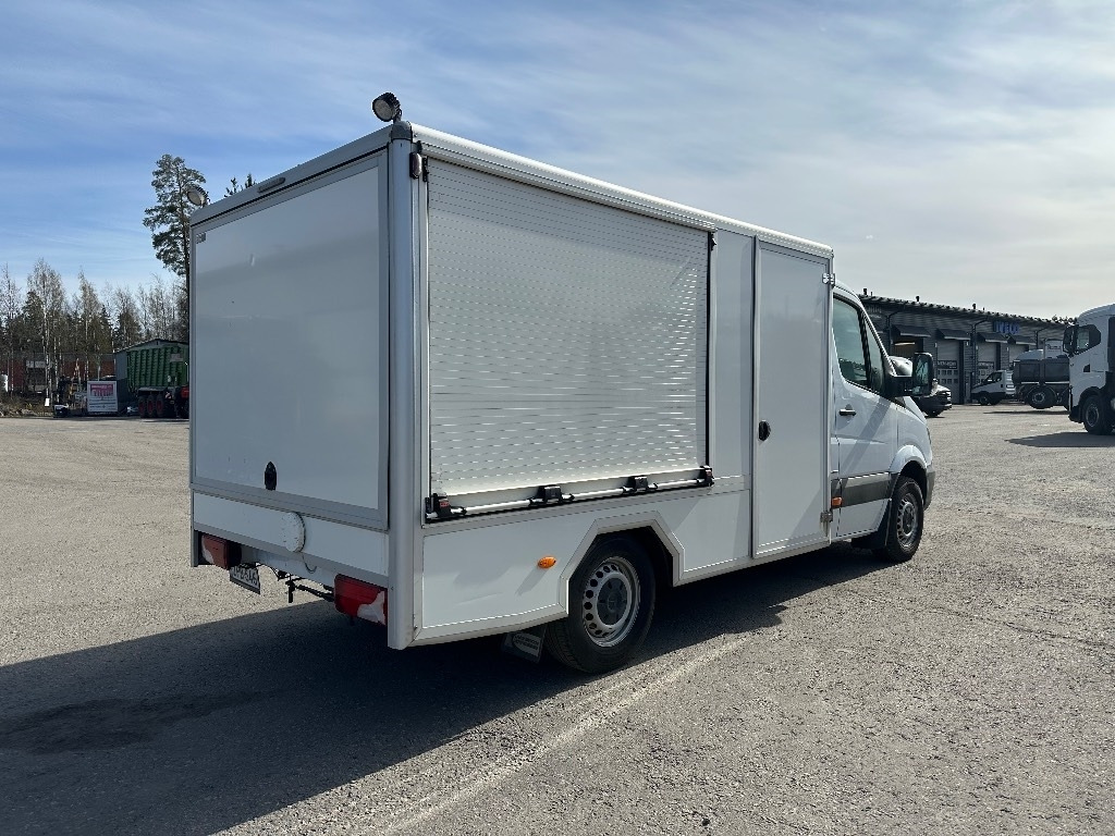 Mercedes-Benz Sprinter 316 Huoltoauto - Koffer Transporter: das Bild 4 Mercedes-Benz Sprinter 316 Huoltoauto - Koffer Transporter: das Bild 4