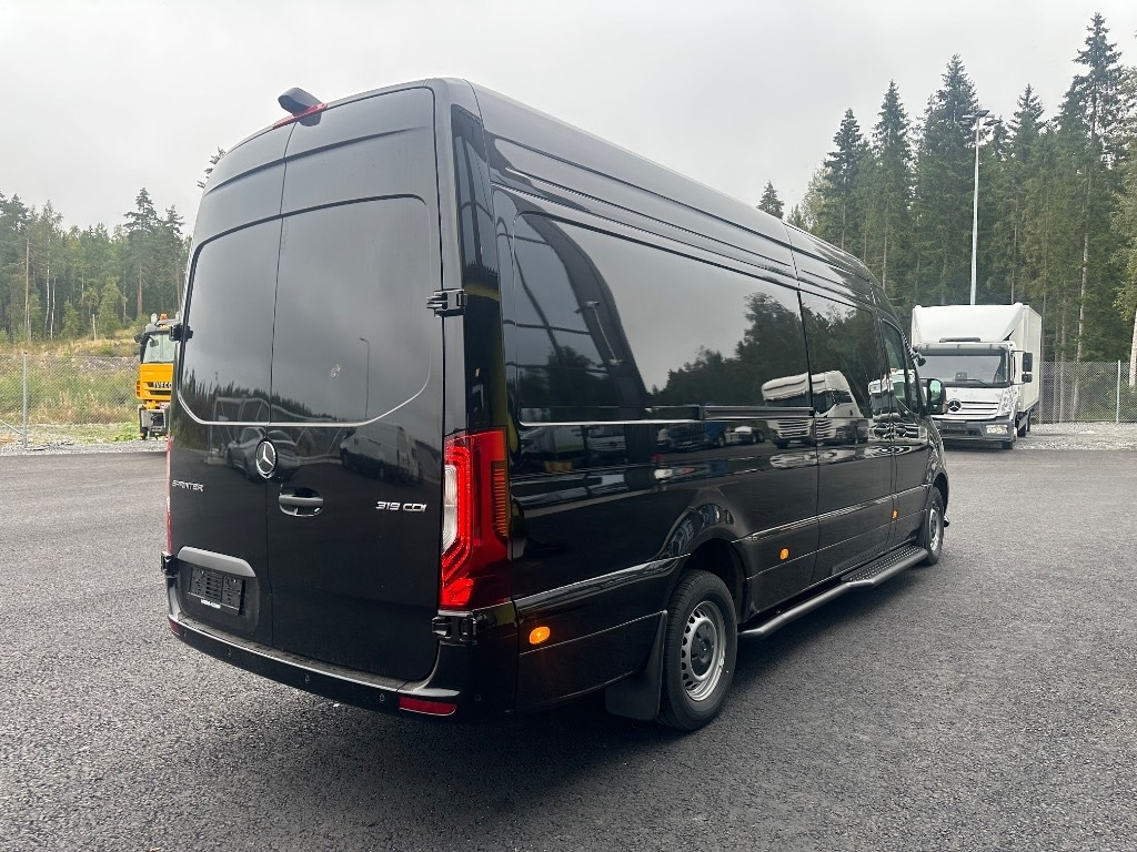 Mercedes-Benz Sprinter 319 Retkis - Kastenwagen: das Bild 5 Mercedes-Benz Sprinter 319 Retkis - Kastenwagen: das Bild 5