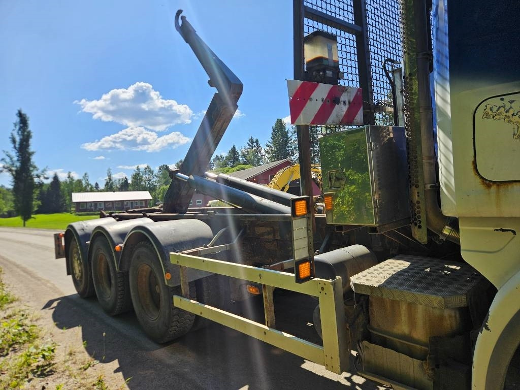 Scania 164 G 480 - Abrollkipper: das Bild 3 Scania 164 G 480 - Abrollkipper: das Bild 3