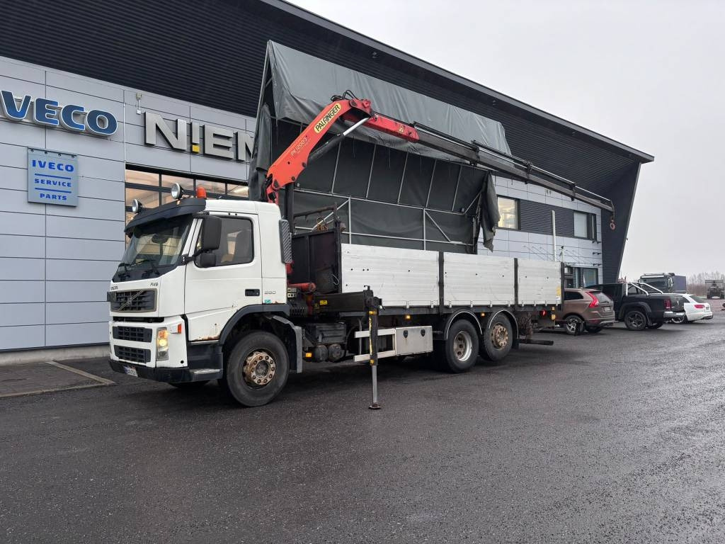 Volvo FM9 - Autokran: das Bild 1 Volvo FM9 - Autokran: das Bild 1