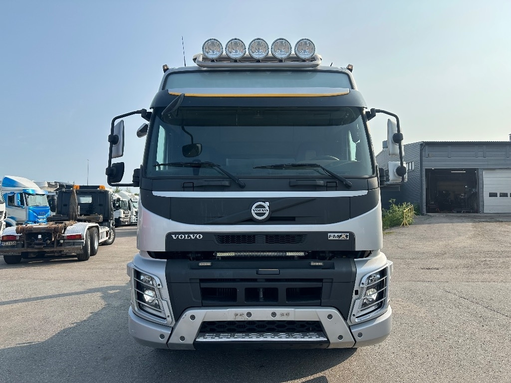 Volvo FMX 510 8x4*4 - Abrollkipper: das Bild 2 Volvo FMX 510 8x4*4 - Abrollkipper: das Bild 2