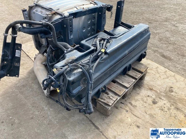 Scania 2173142 Adblue tank - AdBlue Tank für LKW: das Bild 2 Scania 2173142 Adblue tank - AdBlue Tank für LKW: das Bild 2