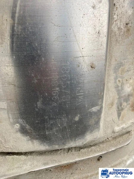 Scania exhaust lyddæmper EURO 5 P/N: 1865785 / 1538681 - Auspuff/ Abgasanlage für LKW: das Bild 2 Scania exhaust lyddæmper EURO 5 P/N: 1865785 / 1538681 - Auspuff/ Abgasanlage für LKW: das Bild 2