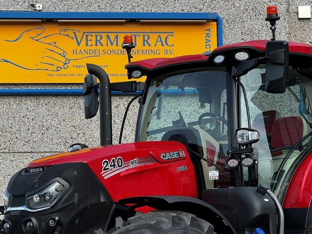 Case IH PUMA 240CVX, AFS Connect, 2024, frontlinkage, GPS! - Traktor: das Bild 2 Case IH PUMA 240CVX, AFS Connect, 2024, frontlinkage, GPS! - Traktor: das Bild 2