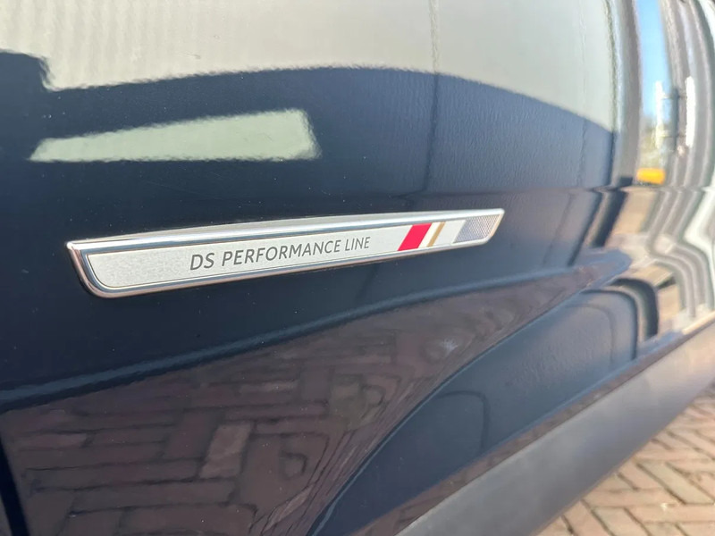 SUV/ Geländewagen DS Ds 7 Crossback DS PERFORMANCE LINE, 71DKM, ALCANTARA, VIRTUAL COCKPIT, LMV: das Bild 14