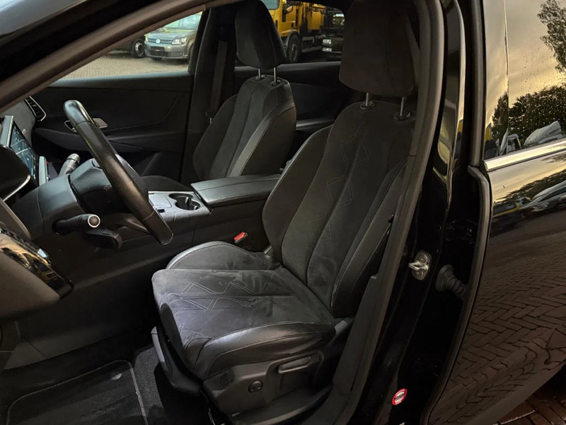 DS Ds 7 Crossback DS Performance Line NL Auto 360 Cam Xenon Led Groot Navi Leder/ Alcantara Cruise Lmv Vol Opties! - SUV/ Geländewagen: das Bild 5 DS Ds 7 Crossback DS Performance Line NL Auto 360 Cam Xenon Led Groot Navi Leder/ Alcantara Cruise Lmv Vol Opties! - SUV/ Geländewagen: das Bild 5