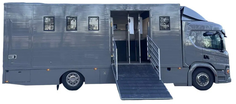 Scania P250 Horse Truck - Pferdetransporter: das Bild 2 Scania P250 Horse Truck - Pferdetransporter: das Bild 2