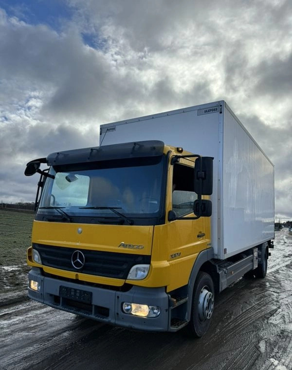 MERCEDES-BENZ ATEGO 1324 Sprowadzony - Isotherm LKW: das Bild 1 MERCEDES-BENZ ATEGO 1324 Sprowadzony - Isotherm LKW: das Bild 1