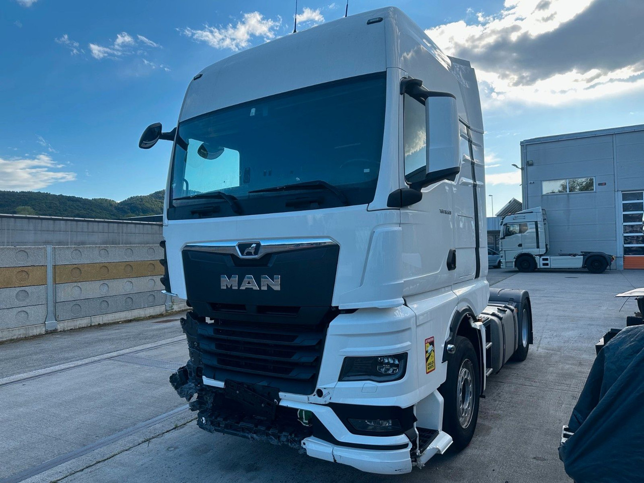 MAN TGX 1.520 4X2 BLS Intarder Klima - Sattelzugmaschine: das Bild 1 MAN TGX 1.520 4X2 BLS Intarder Klima - Sattelzugmaschine: das Bild 1