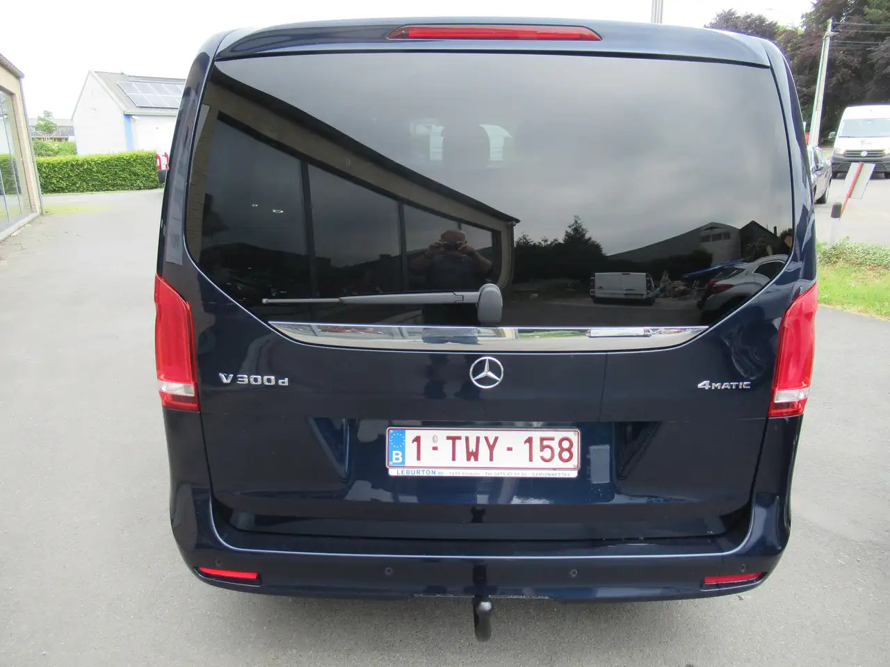 Mercedes-Benz V 300 d 4-Matic MWB toit pano 45000€+tva/btw - Transporter mit Doppelkabine: das Bild 4 Mercedes-Benz V 300 d 4-Matic MWB toit pano 45000€+tva/btw - Transporter mit Doppelkabine: das Bild 4