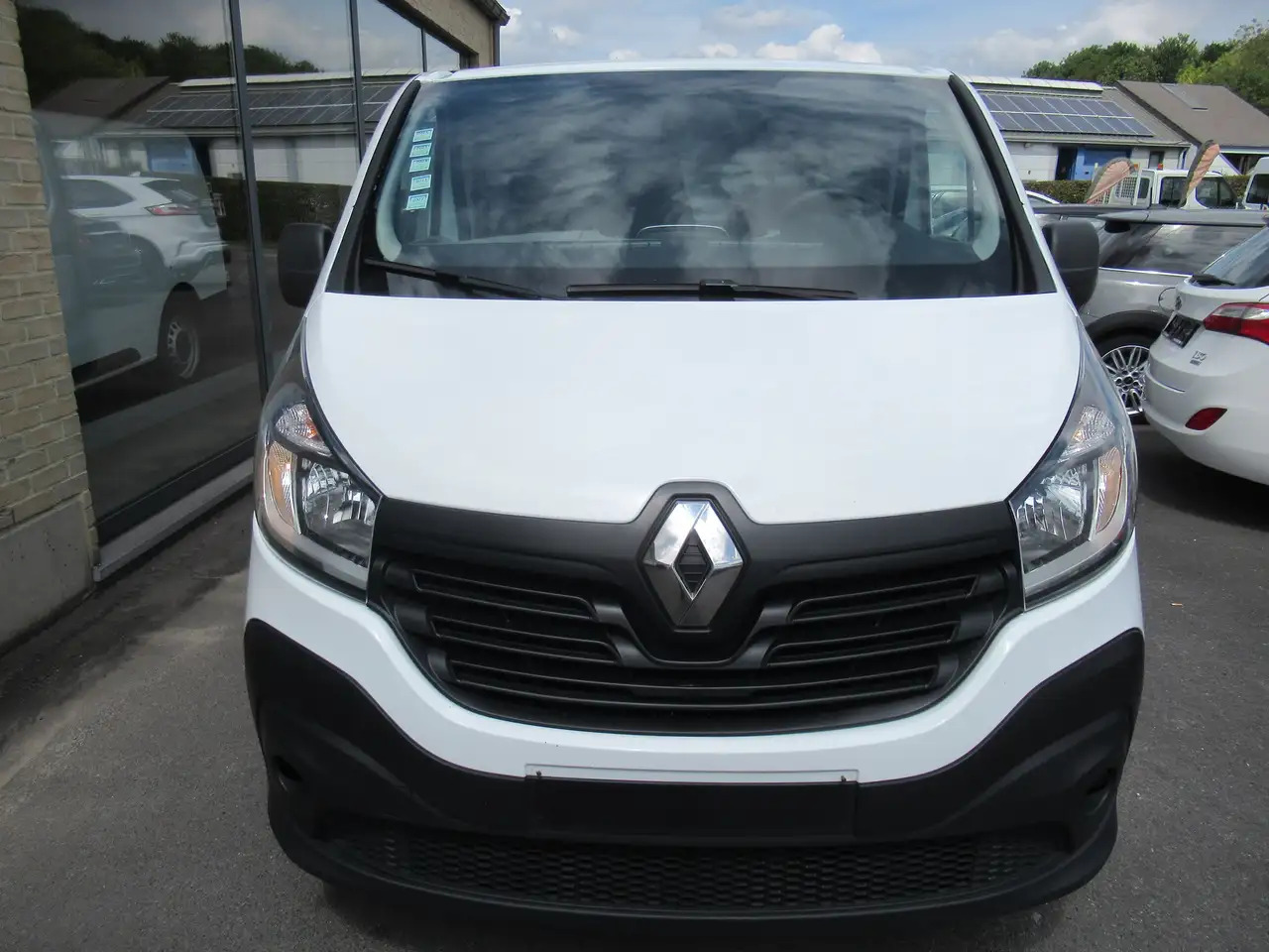 Renault Trafic CLIM AIRCO NAVI 11400€+TVA/BTW - Kleintransporter: das Bild 3 Renault Trafic CLIM AIRCO NAVI 11400€+TVA/BTW - Kleintransporter: das Bild 3