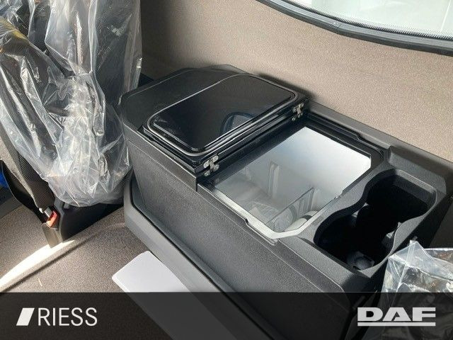 DAF XD 450 FAD 8x4 Meiller Trigenius Bordmatik DAF XD 450 FAD 8x4 Meiller DSK Trigenius Meiller Tri - Leasing DAF XD 450 FAD 8x4 Meiller Trigenius Bordmatik DAF XD 450 FAD 8x4 Meiller DSK Trigenius Meiller Tri: das Bild 13