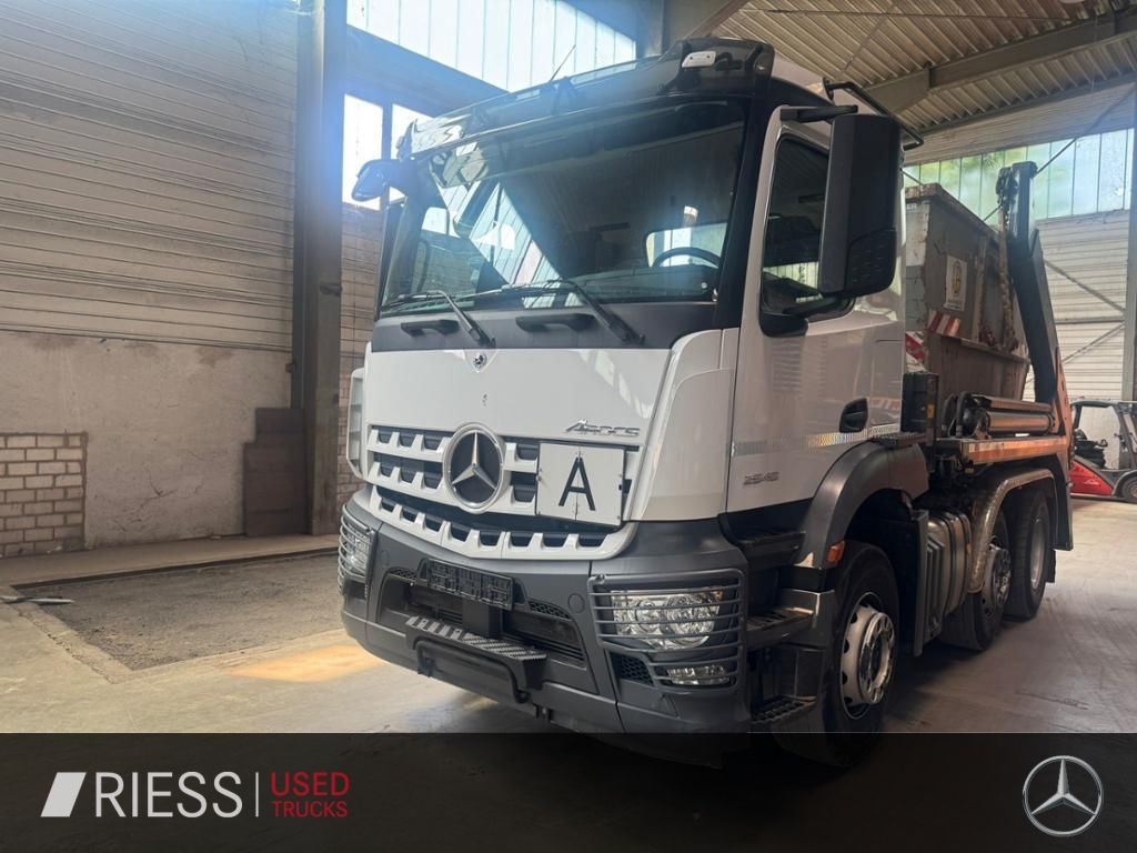 Mercedes-Benz Arocs 2546 L 6x2 Meiller Absetzer Navi AUT AHK - Kipper: das Bild 5 Mercedes-Benz Arocs 2546 L 6x2 Meiller Absetzer Navi AUT AHK - Kipper: das Bild 5