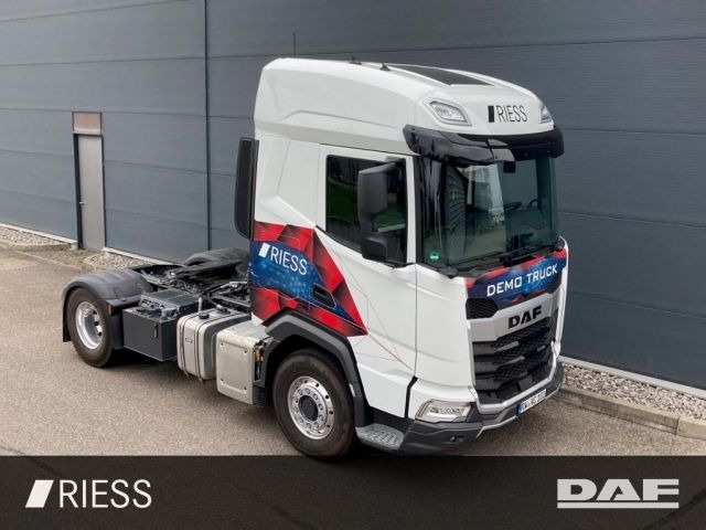 DAF XF 530 FT PXP Alcoa LED Intarder Hydraulik 4x4 DAF XF 530 FT PXP Hydraulik Alcoa LED Intarder 4x4 - Sattelzugmaschine: das Bild 4 DAF XF 530 FT PXP Alcoa LED Intarder Hydraulik 4x4 DAF XF 530 FT PXP Hydraulik Alcoa LED Intarder 4x4 - Sattelzugmaschine: das Bild 4