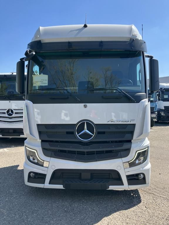 Mercedes-Benz Actros 1851 LS 4x2 - Sattelzugmaschine: das Bild 3 Mercedes-Benz Actros 1851 LS 4x2 - Sattelzugmaschine: das Bild 3