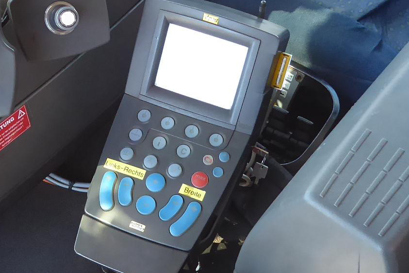 KÜPPER-WEISSSER/GMEINER/BUCHER Feuchtsalzstreuer Salzstreuer Streuer auf Abrollgestell - Salzstreuer für Abrollkipper: das Bild 4 KÜPPER-WEISSSER/GMEINER/BUCHER Feuchtsalzstreuer Salzstreuer Streuer auf Abrollgestell - Salzstreuer für Abrollkipper: das Bild 4