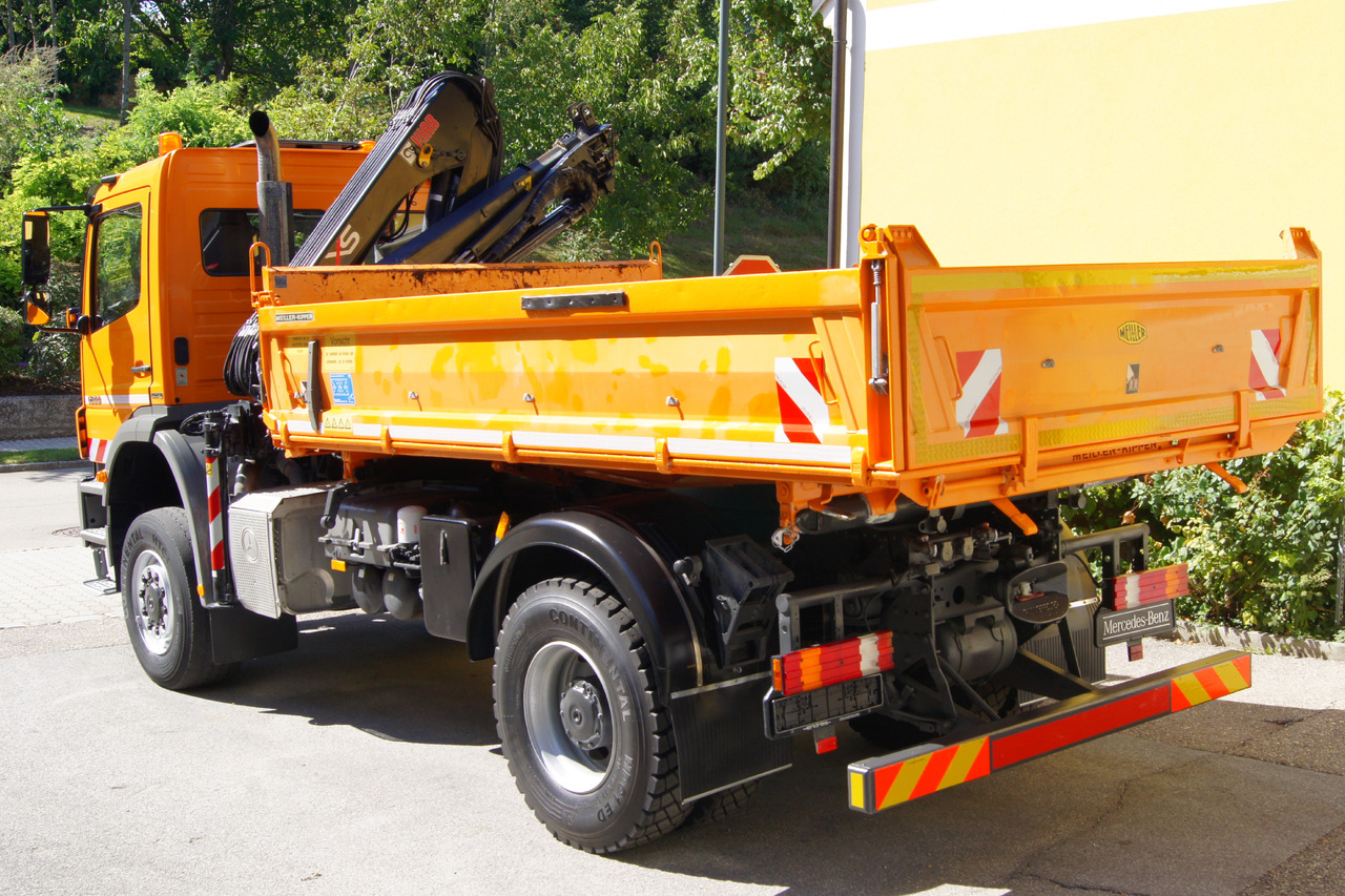 MERCEDES-BENZ AXOR 1833 4x4/TÜV/Eur4/HIAB 088/MEILLER/Winterdienst/Salzstreuer - Kipper, Autokran: das Bild 4 MERCEDES-BENZ AXOR 1833 4x4/TÜV/Eur4/HIAB 088/MEILLER/Winterdienst/Salzstreuer - Kipper, Autokran: das Bild 4