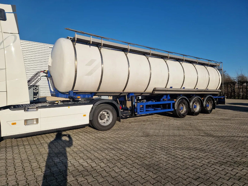 Dijkstra 34000 liter tankoplegger met Vogelsang pomp (MET NIEUWE APK !!) - Tankauflieger: das Bild 1 Dijkstra 34000 liter tankoplegger met Vogelsang pomp (MET NIEUWE APK !!) - Tankauflieger: das Bild 1