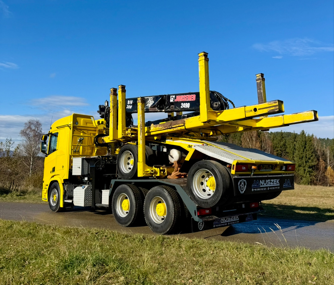 SCANIA R650 - Holztransporter, Autokran: das Bild 4 SCANIA R650 - Holztransporter, Autokran: das Bild 4