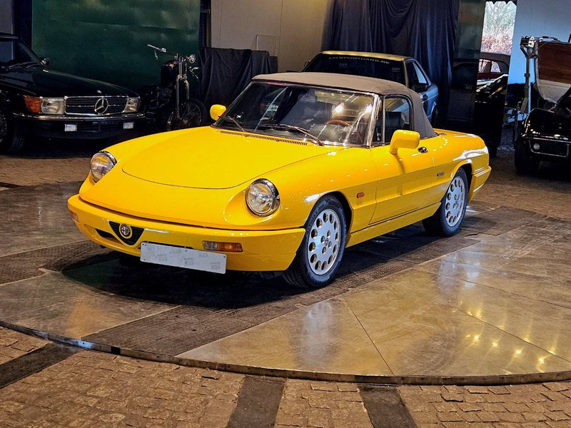 Alfa Romeo Spider (serie 4) _ 2000 - Limousine: das Bild 1 Alfa Romeo Spider (serie 4) _ 2000 - Limousine: das Bild 1