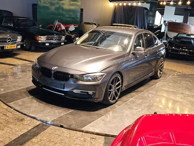 BMW 3-Reeks (F30) _ 320d - PKW: das Bild 1 BMW 3-Reeks (F30) _ 320d - PKW: das Bild 1