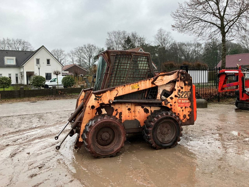 Bobcat S220 - Radlader: das Bild 1 Bobcat S220 - Radlader: das Bild 1