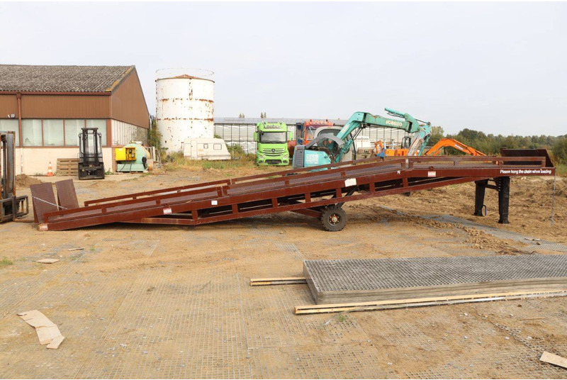 Containerramps MangustLR12T - Pritschenanhänger/ Plattformanhänger: das Bild 2 Containerramps MangustLR12T - Pritschenanhänger/ Plattformanhänger: das Bild 2