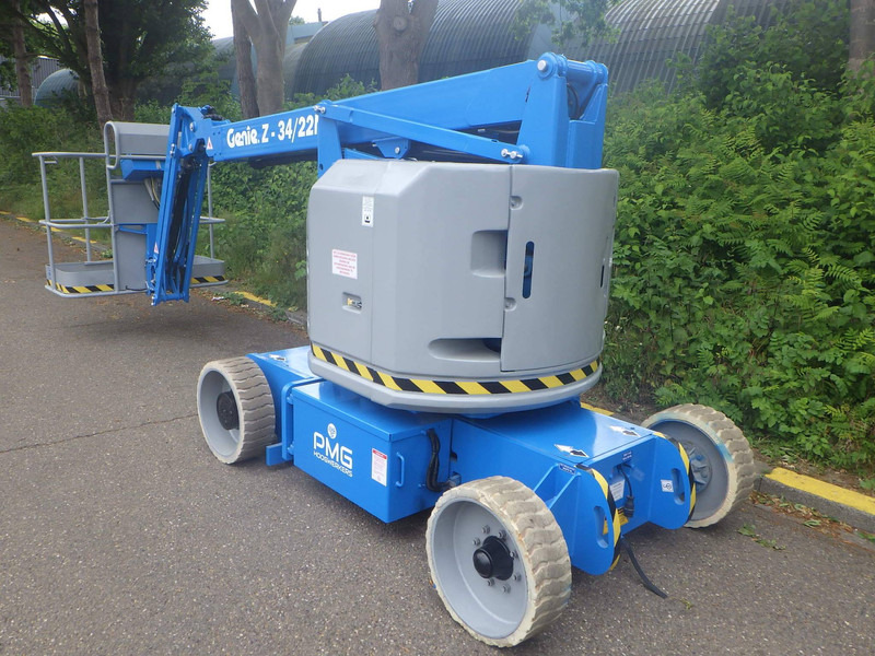 Genie Z-34/22N - Gelenkarmbühne: das Bild 2 Genie Z-34/22N - Gelenkarmbühne: das Bild 2