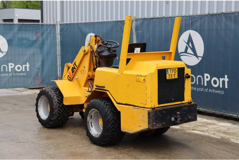 Giant V451T - Radlader: das Bild 3 Giant V451T - Radlader: das Bild 3