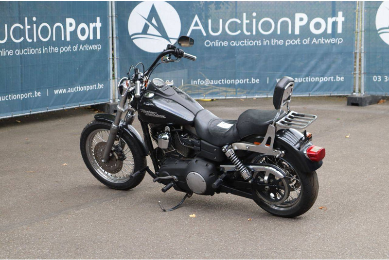Harley-Davidson Dyna Street Bob - Motorrad: das Bild 3 Harley-Davidson Dyna Street Bob - Motorrad: das Bild 3