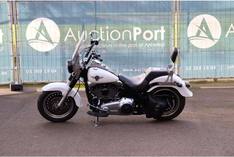 Harley-Davidson Fatboy LO - Motorrad: das Bild 2 Harley-Davidson Fatboy LO - Motorrad: das Bild 2