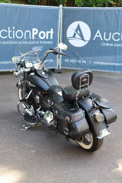 Harley-Davidson Heritage Softail Classic - Motorrad: das Bild 4 Harley-Davidson Heritage Softail Classic - Motorrad: das Bild 4